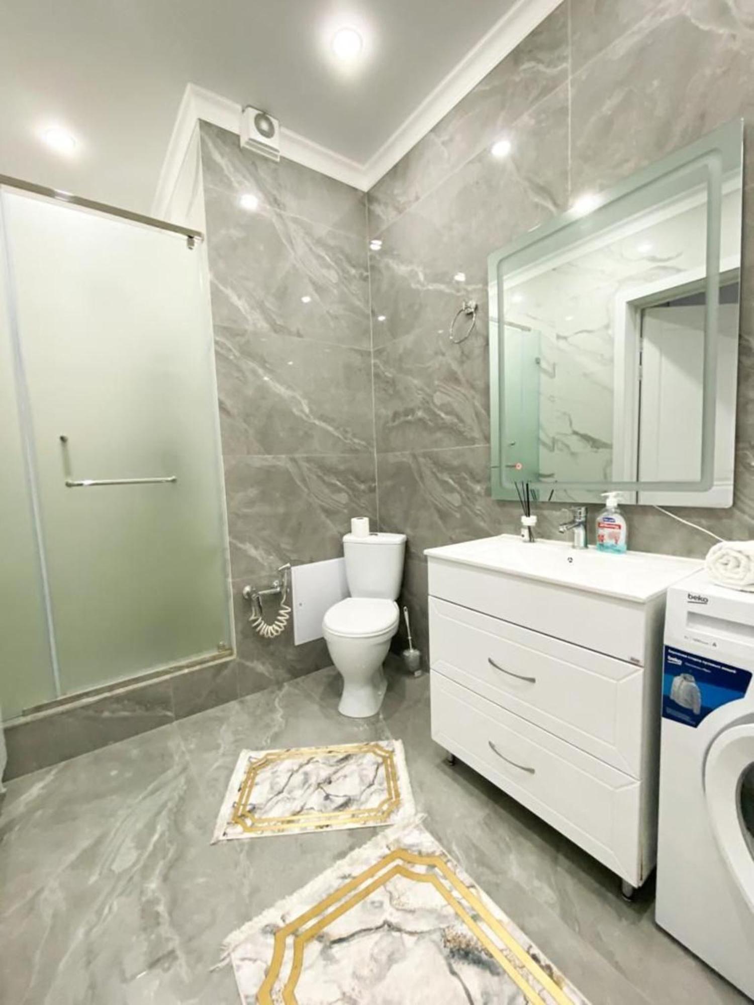 アスターナHighvill Ishim 412アパートメント エクステリア 写真