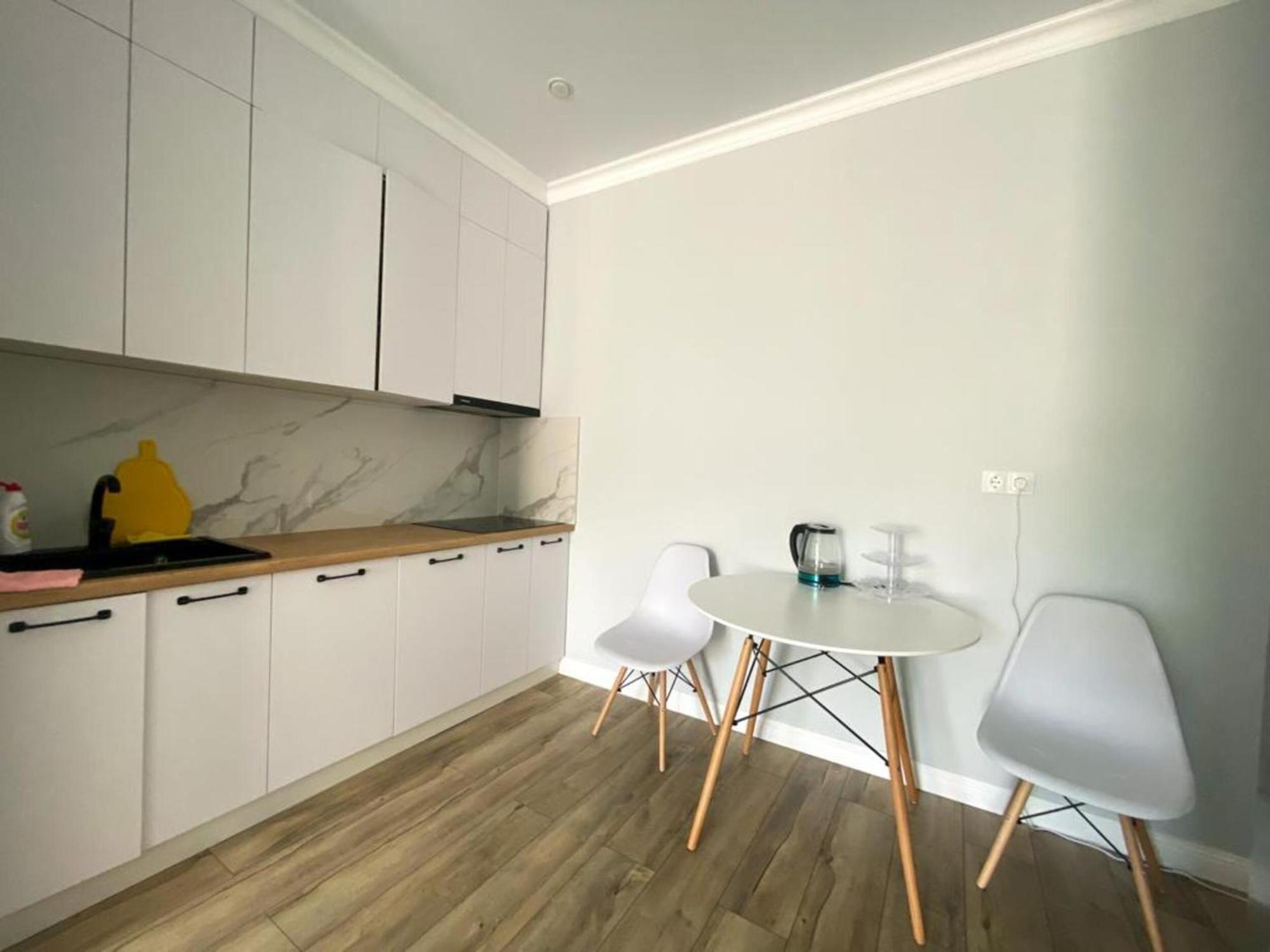 アスターナHighvill Ishim 412アパートメント エクステリア 写真