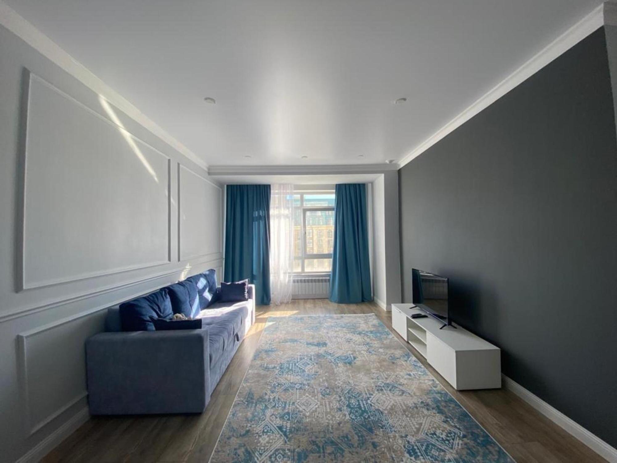 アスターナHighvill Ishim 412アパートメント エクステリア 写真